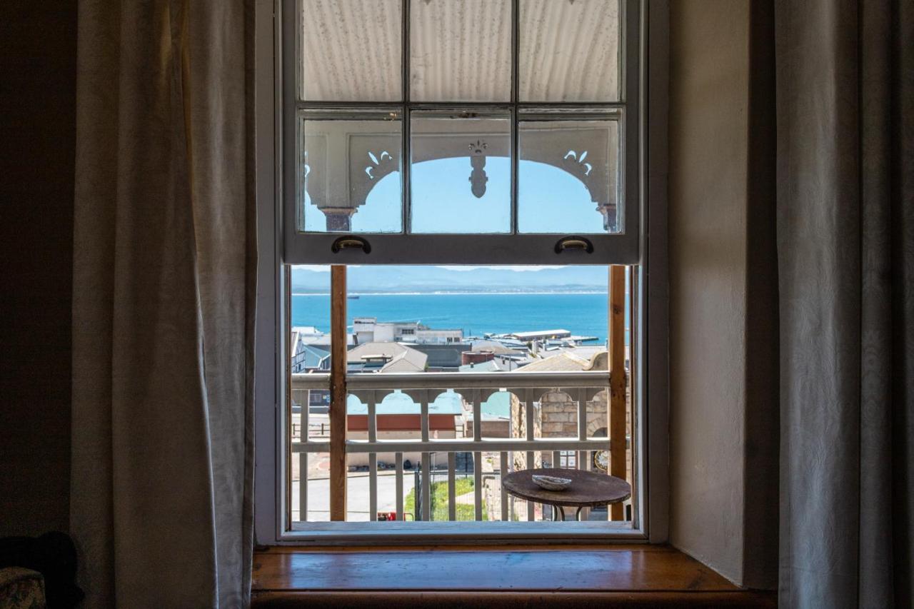 Sandstone Manor Mossel Bay Exterior photo